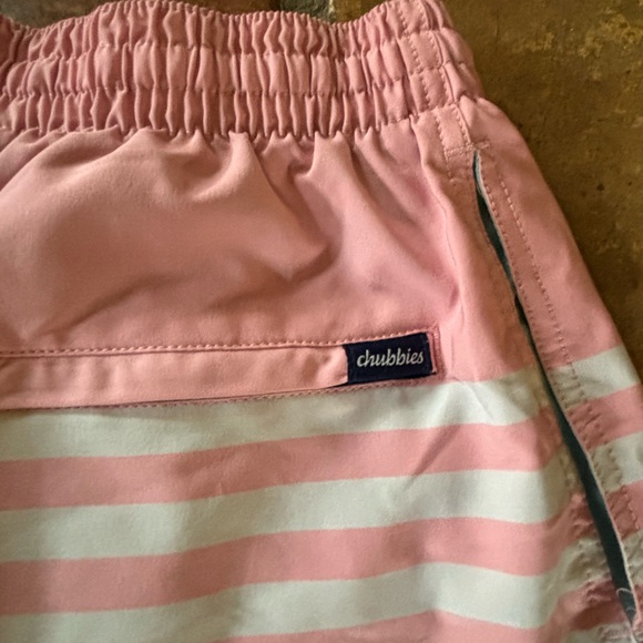 chubbies 5 inch inseam swim shorts striped - Picture 2 of 4